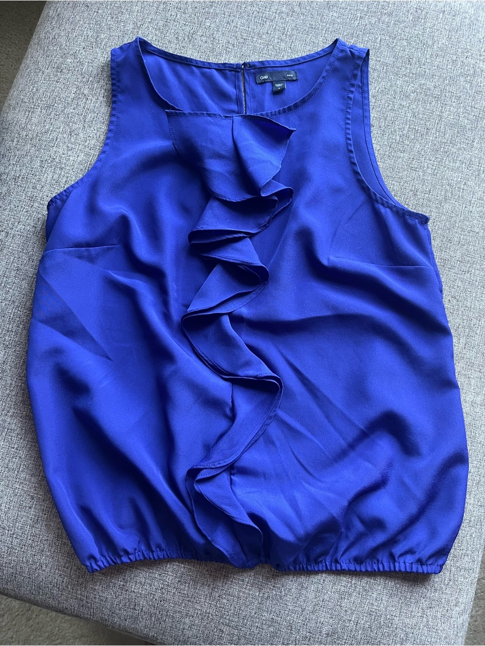 Gap tank top blouse with ruffles size small